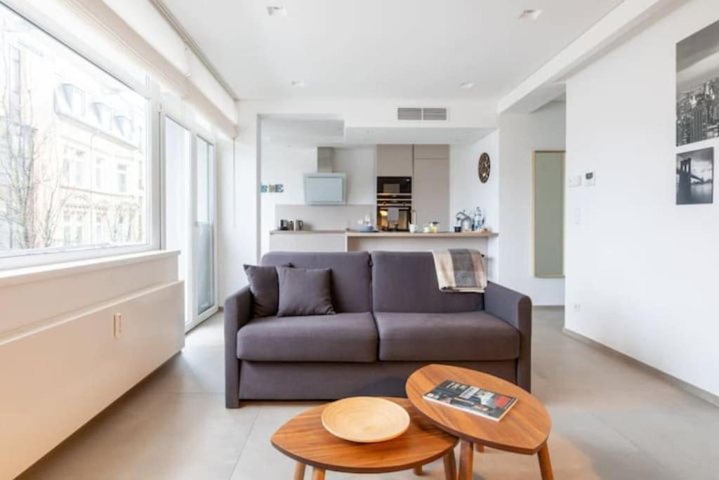 Wonderful Two Bedroom Apartment At Limpertsberg With Parking, Near Tram 卢森堡 外观 照片